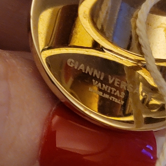 *****++++*++SOLD +++++Versace Medusa Ring Versace. Made in Italy. Authentic _ - Picture 6 of 9